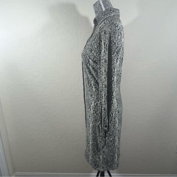 Norma Kamali Snake Print Jersey Knit Dress Women’s Size Small - Picture 3 of 8